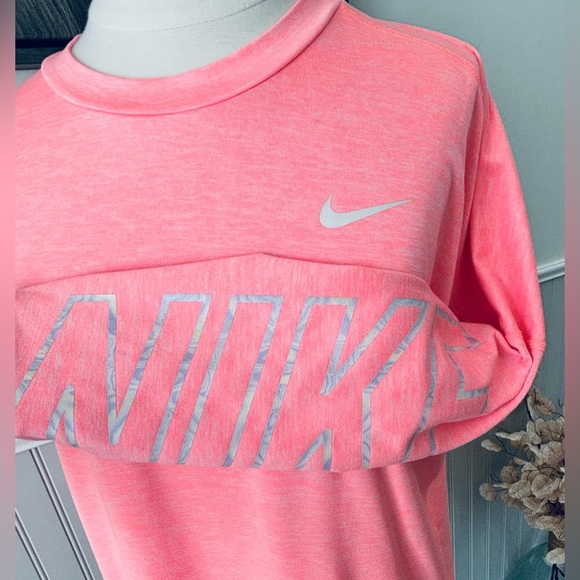 Nike Running Dri-Fit Top - Picture 2 of 3